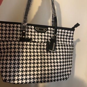 George’s black and white Women’s bag